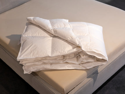 1A 100% Poolse Ganzendonzen Dekbed 4-Seizoenen – Gold | Natuurlijk, Rijk Gevuld & Comfortabel Luxe