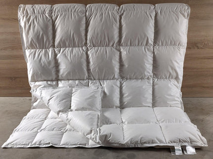 Majestic 4-Seizoenendekbed | Luxe 100% katoenen edelbatist gevuld met 1A 100% Mazurische Ganzendons