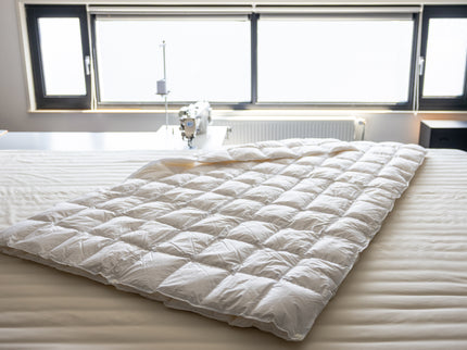 1A 100% Mazurische Ganzendonzen Dekbed 4-Seizoenen – Majestic | 100% Handmade & Ultieme Natuurlijke Luxe
