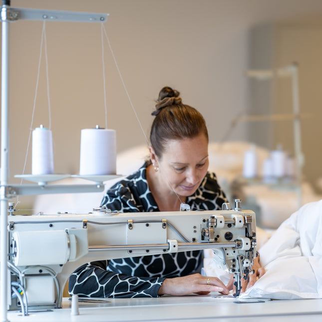 Silver Breeze 4-Seizoenen donzen dekbed | Alles wat Silver is maar voor wie het snel warm heeft (100% Duitse ganzendons)