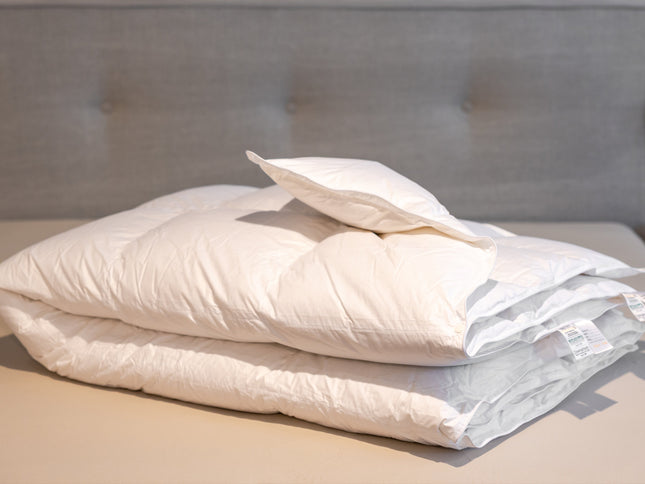 1A 100% Poolse Ganzendonzen Dekbed 4-Seizoenen – Gold | Natuurlijk, Rijk Gevuld & Comfortabel Luxe